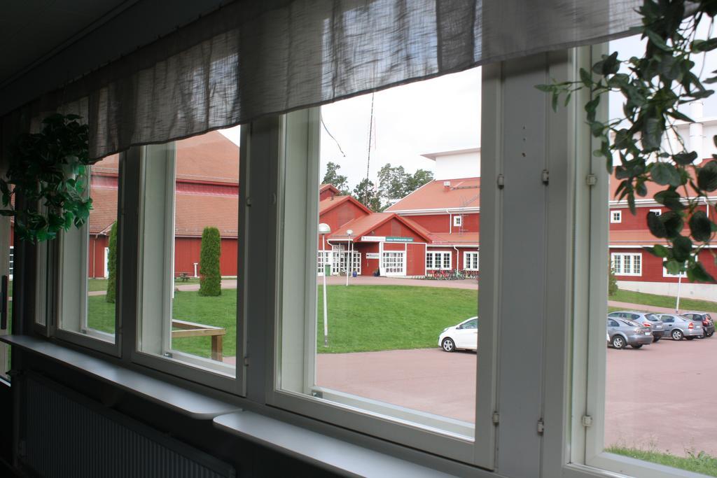 Godby Vandrarhem Экстерьер фото